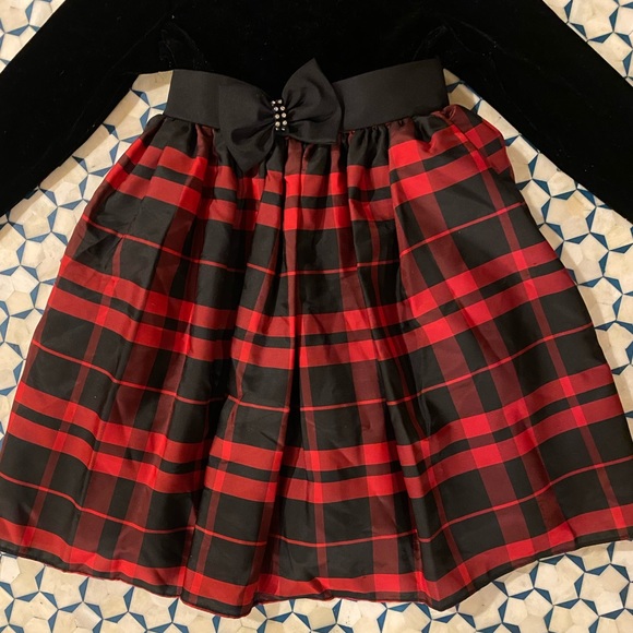 Jayne Copland Long Sleeve Black and Plaid Bowed Dress size 2T - Picture 3 of 7